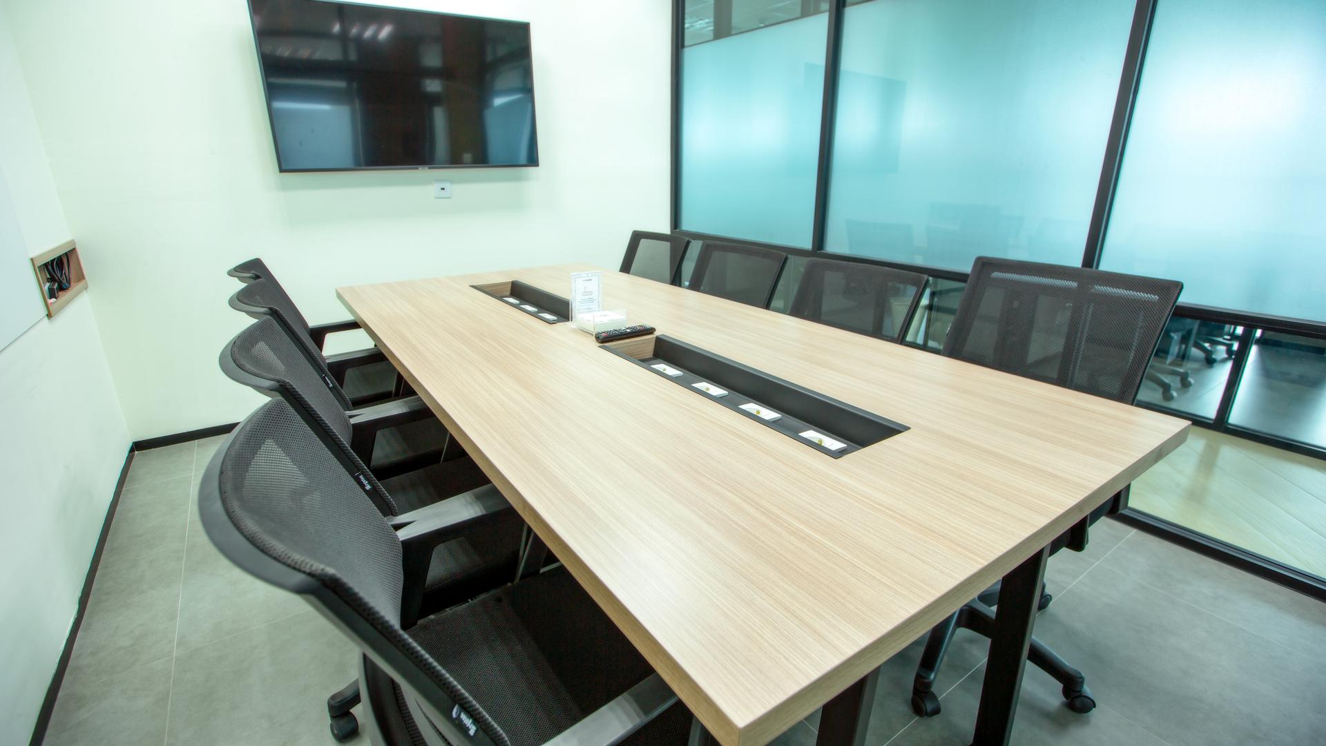 GoWork - MNC Tower Surabaya Gambar 6