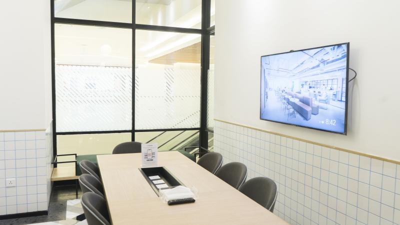 Meeting Room (8 pax) Gambar 4