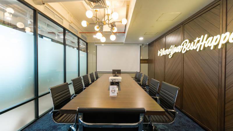 Meeting Room (12 pax) Gambar 1