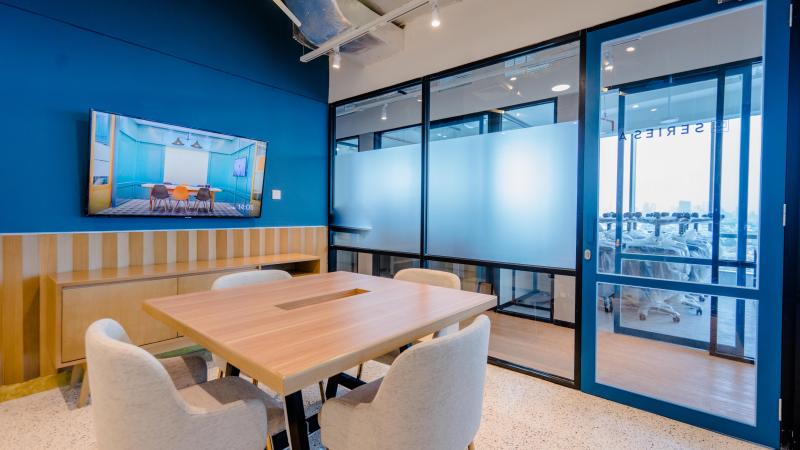 Meeting Room (10 pax) Gambar 1