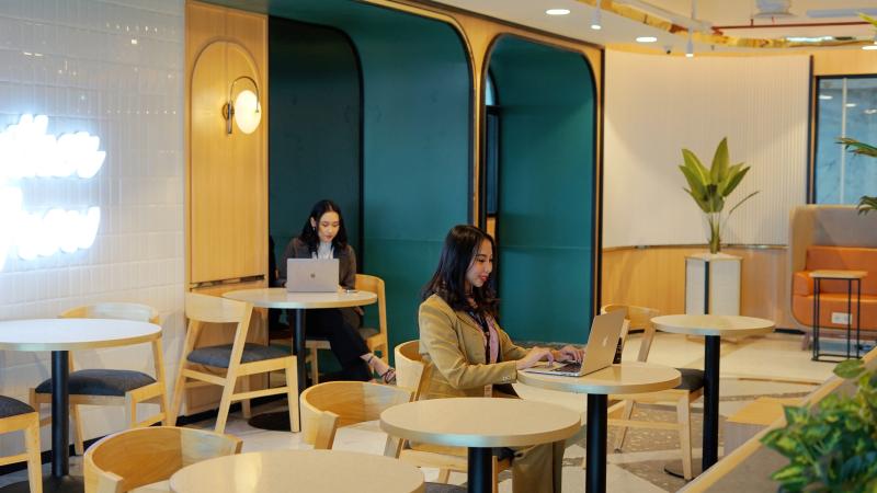 GoWork - Sinarmas Land Plaza Gambar 2