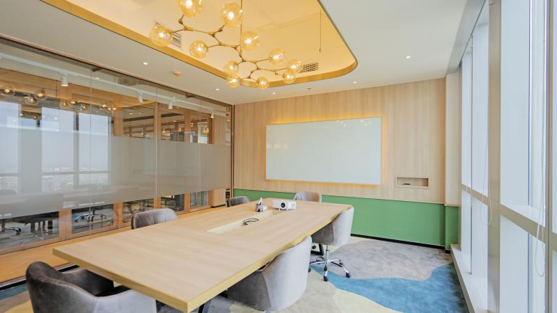 Meeting Room (6 pax) Gambar 1