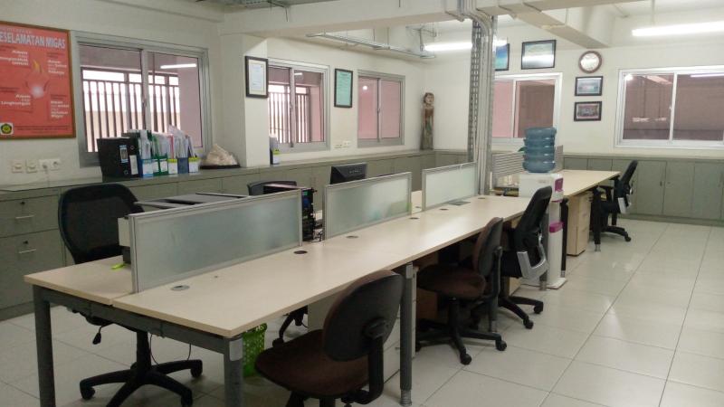 Mezzanine Gambar