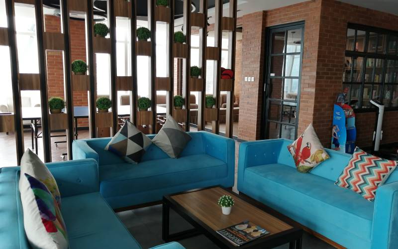 Kolega - Equity Tower Gambar 2