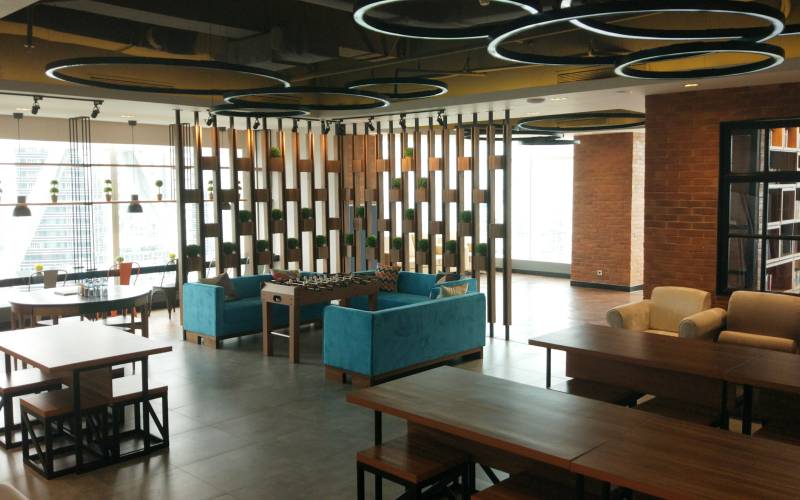 Kolega - Equity Tower Gambar 4
