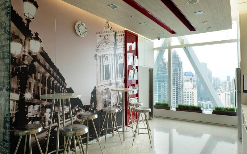 Marquee - Equity Tower Gambar 3