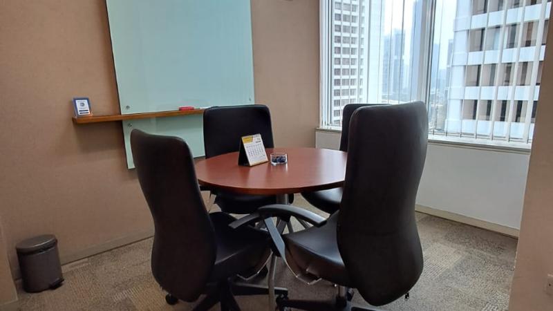 Meeting Room (4 pax) Gambar