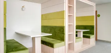 Regus - AIA Central Gambar 4