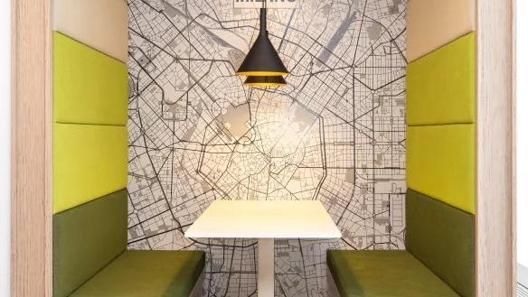 Regus - Bella Terra Lifestyle Center Gambar 3