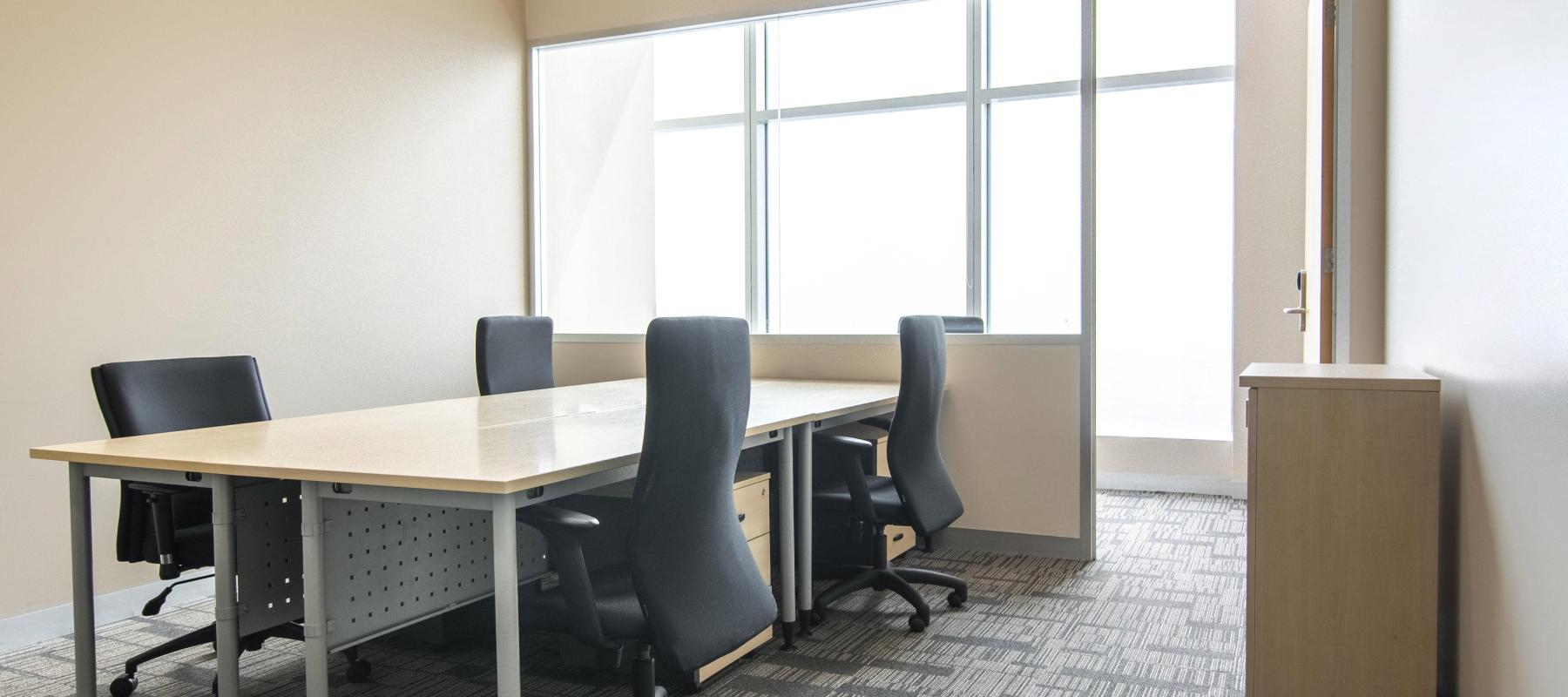 Regus - Equity Tower Gambar 4