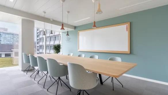 Regus - Graha Makmur