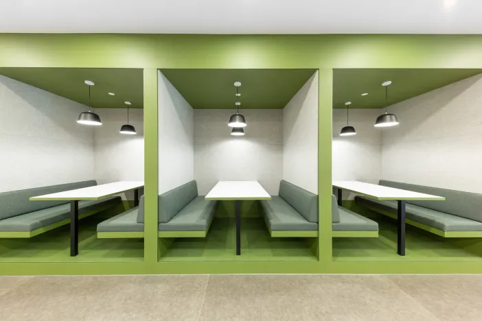 Regus - South Quarter Gambar 8