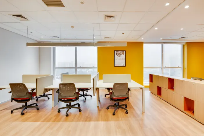 Regus - The Kensington Office Tower Gambar 1
