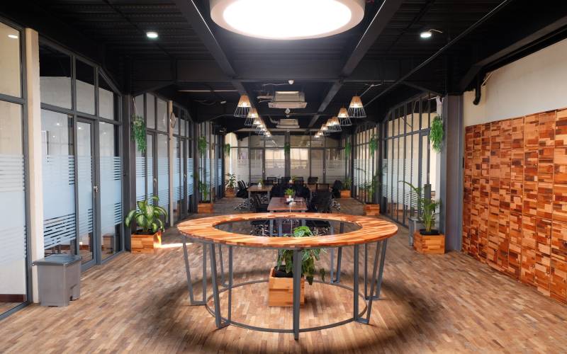 Start Space - Kemanggisan