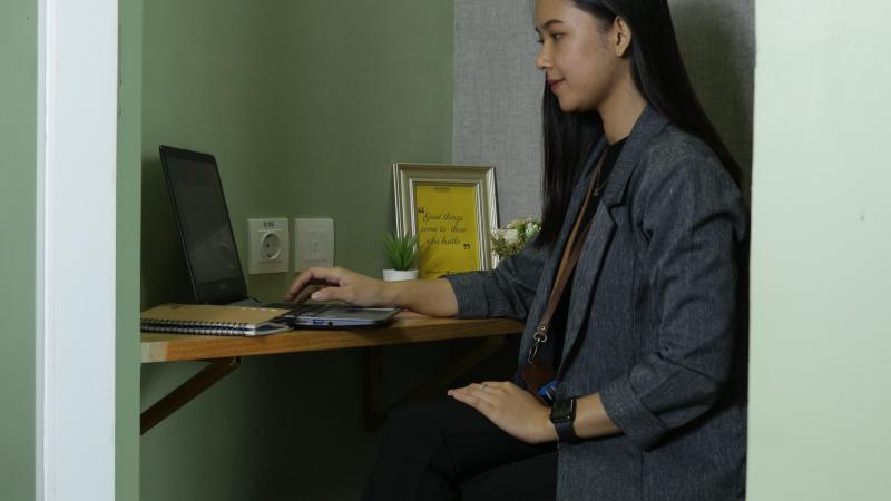 Serviced Office (2-5 pax) Gambar 1