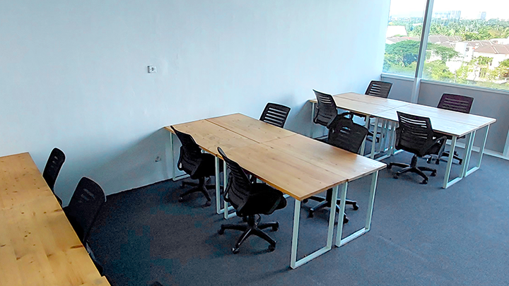 Serviced Office (6-11 pax) Gambar 1