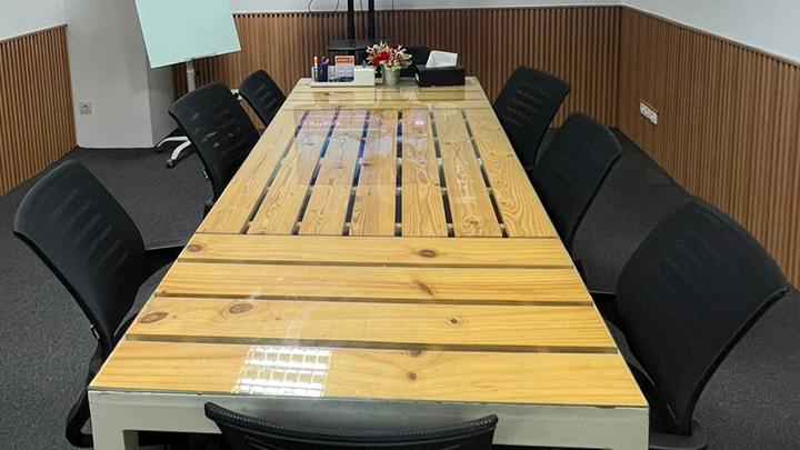 Meeting Room (10 pax) Gambar 1