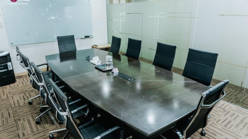 Meeting Room 1 (10 pax) Gambar