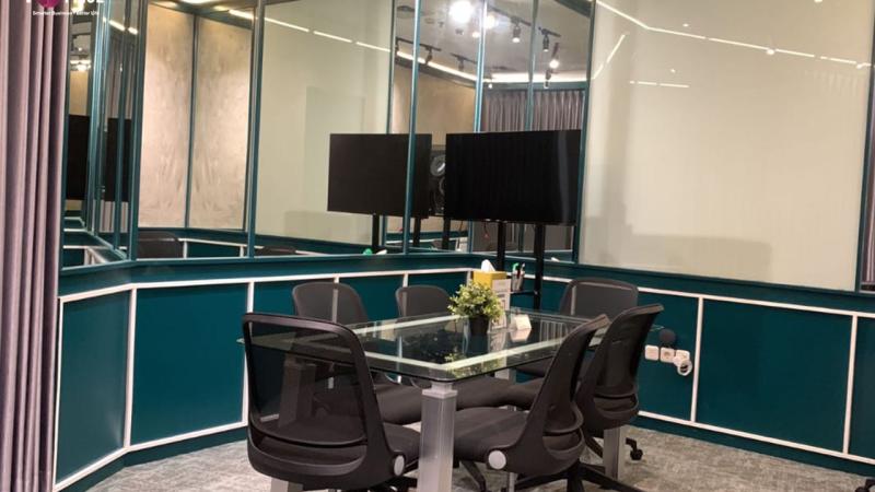 Meeting Room 1 (6 pax) Gambar