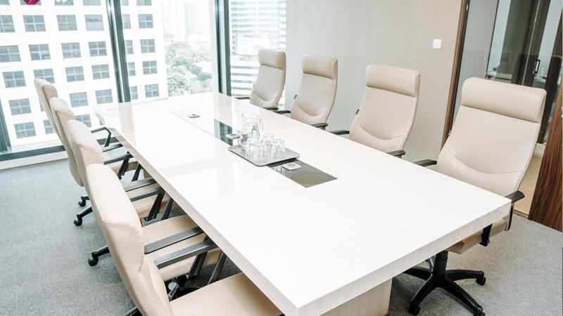 Meeting Room 2 (8 pax) Gambar