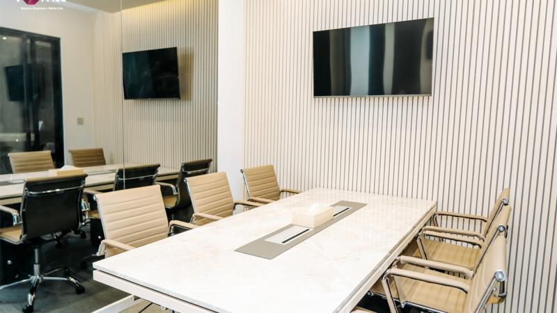 Meeting Room 2 (6 pax) Gambar