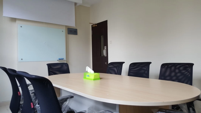 Meeting Room (6-10 pax) Gambar