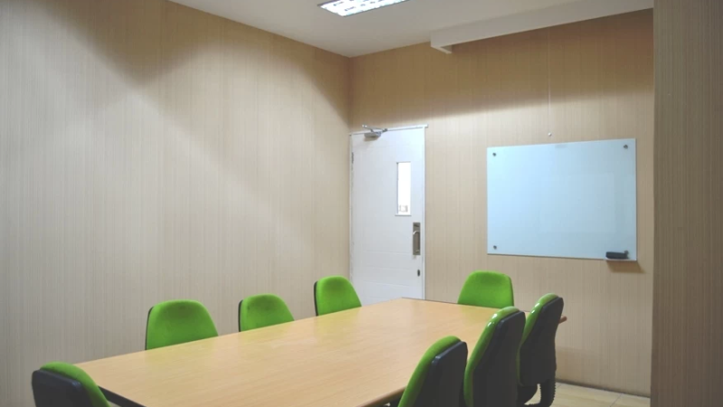 Meeting Room (6-10 pax) Gambar