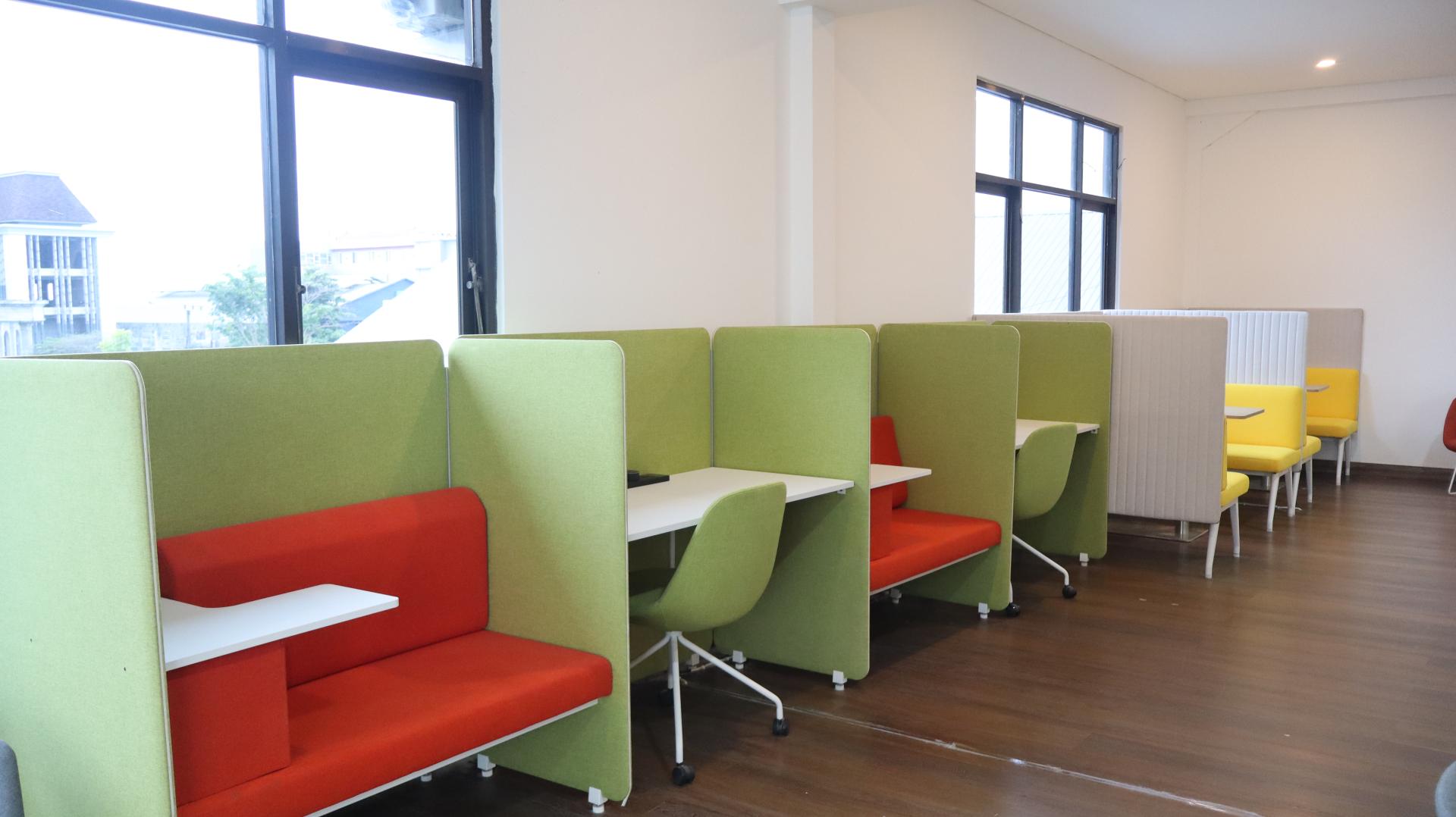 WorkHub - Sunset Road Gambar 4